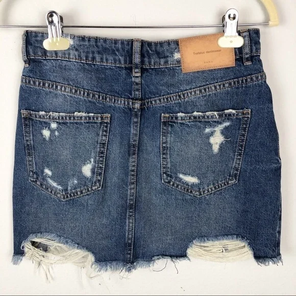 ZARA Ripped Floral Denim Skirt​​​​​ - Picture 3 of 7